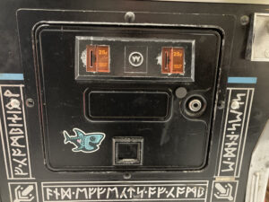 Two-slot Williams logo Entropy coin door